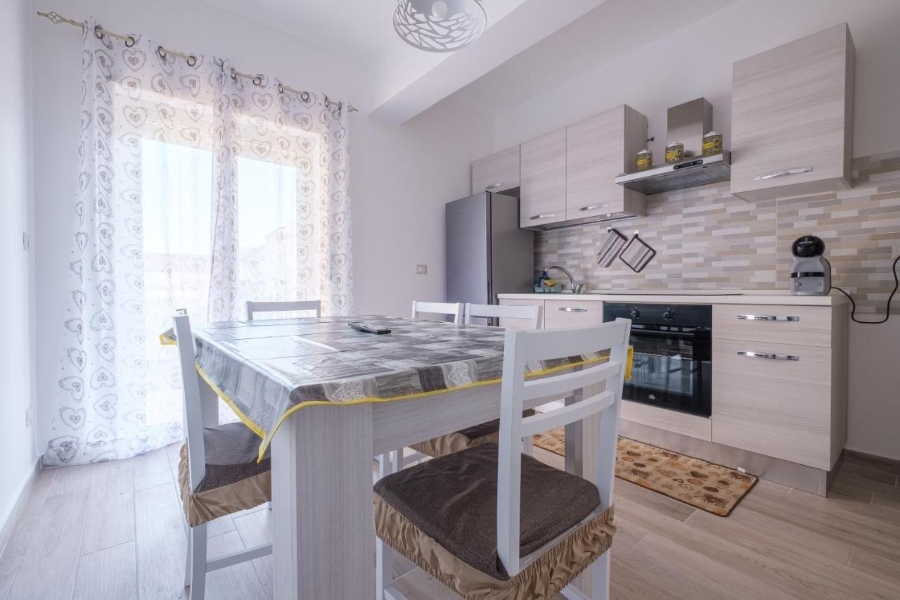 Damilhouse 4 Apartment เมสซีนา ภายนอก รูปภาพ