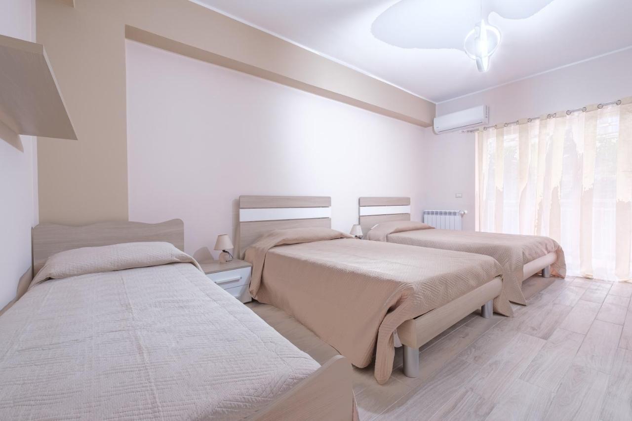 Damilhouse 4 Apartment เมสซีนา ภายนอก รูปภาพ