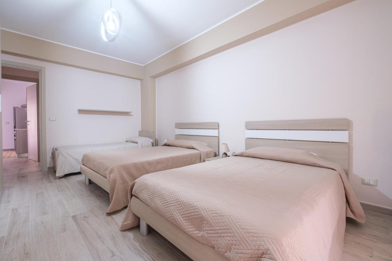 Damilhouse 4 Apartment เมสซีนา ภายนอก รูปภาพ