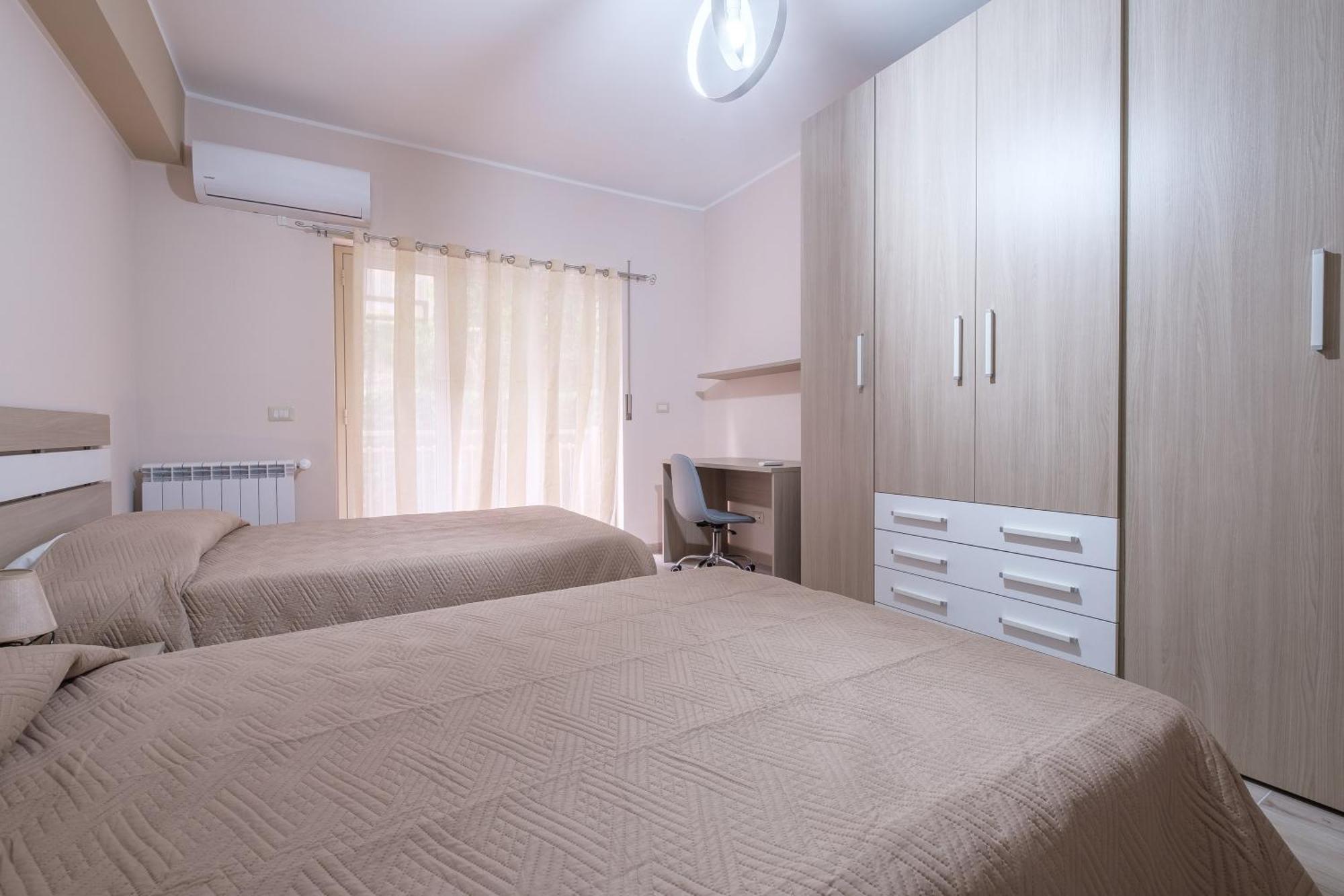 Damilhouse 4 Apartment เมสซีนา ภายนอก รูปภาพ